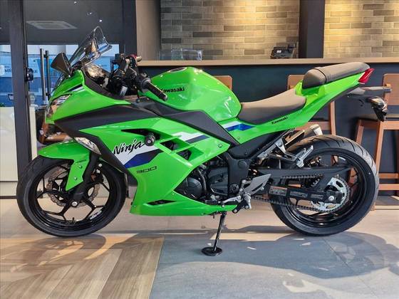 KAWASAKI NINJA 300 